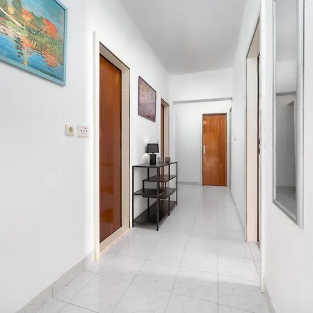 Hvar Lech Spacious 2 Bedroom With Private Parking アパート *