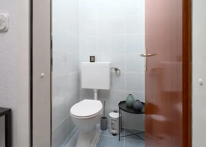 Hvar Lech Spacious 2 Bedroom With Private Parking 公寓 *