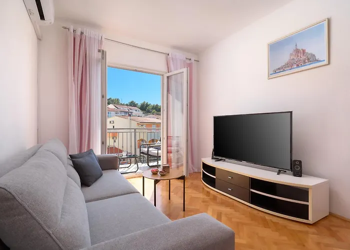 Hvar Lech Spacious 2 Bedroom With Private Parking * Hvar Town